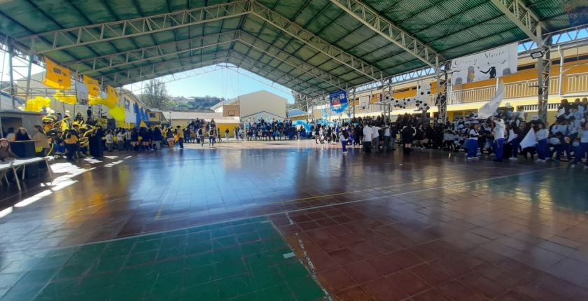 Semana de Aniversario CSME: los alumnos/as realizaron la presentación de barras de sus alianzas